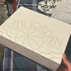 Men’s Air Jordan’s 2 Retro